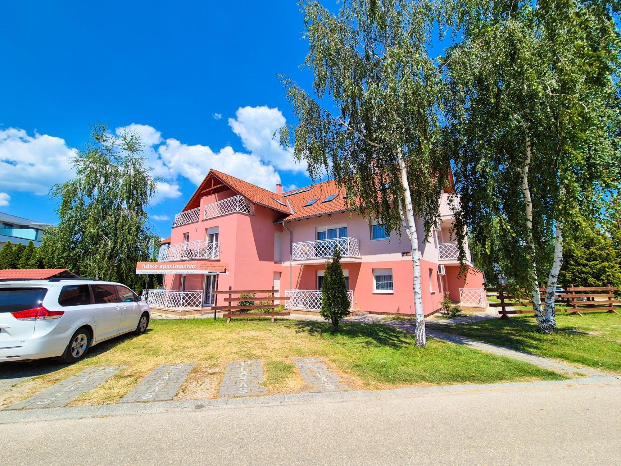 Ildiko Apartmanhaz Замарди Экстерьер фото