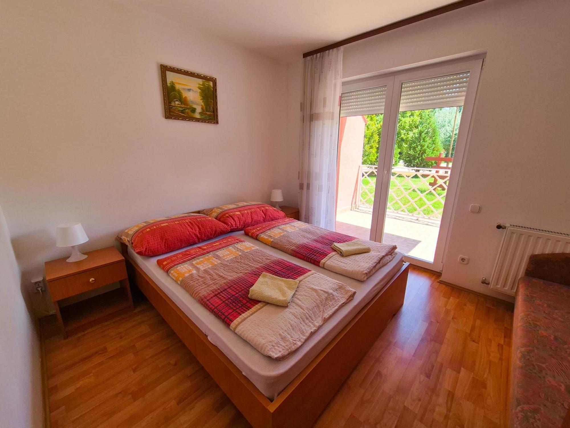 Ildiko Apartmanhaz Замарди Экстерьер фото